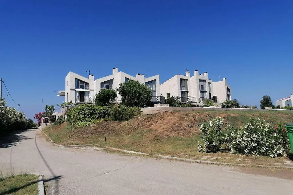 Deluxe Villa In Village Club Kassandria